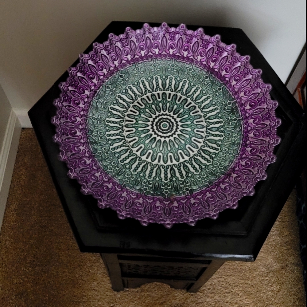 Glass bowl